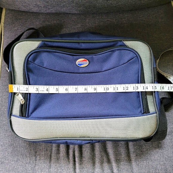 NWOT American Tourister Carry On Briefcase Laptop Bag - Picture 6 of 9